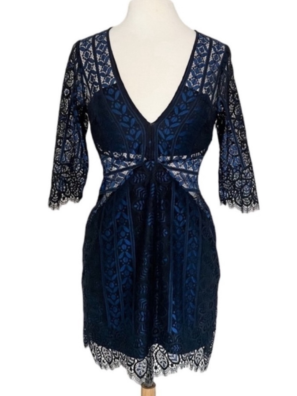 FOR LOVE & LEMONS Lyla sheer lace Mini Dress Dress size XS Navy Black Lace - Picture 7 of 13
